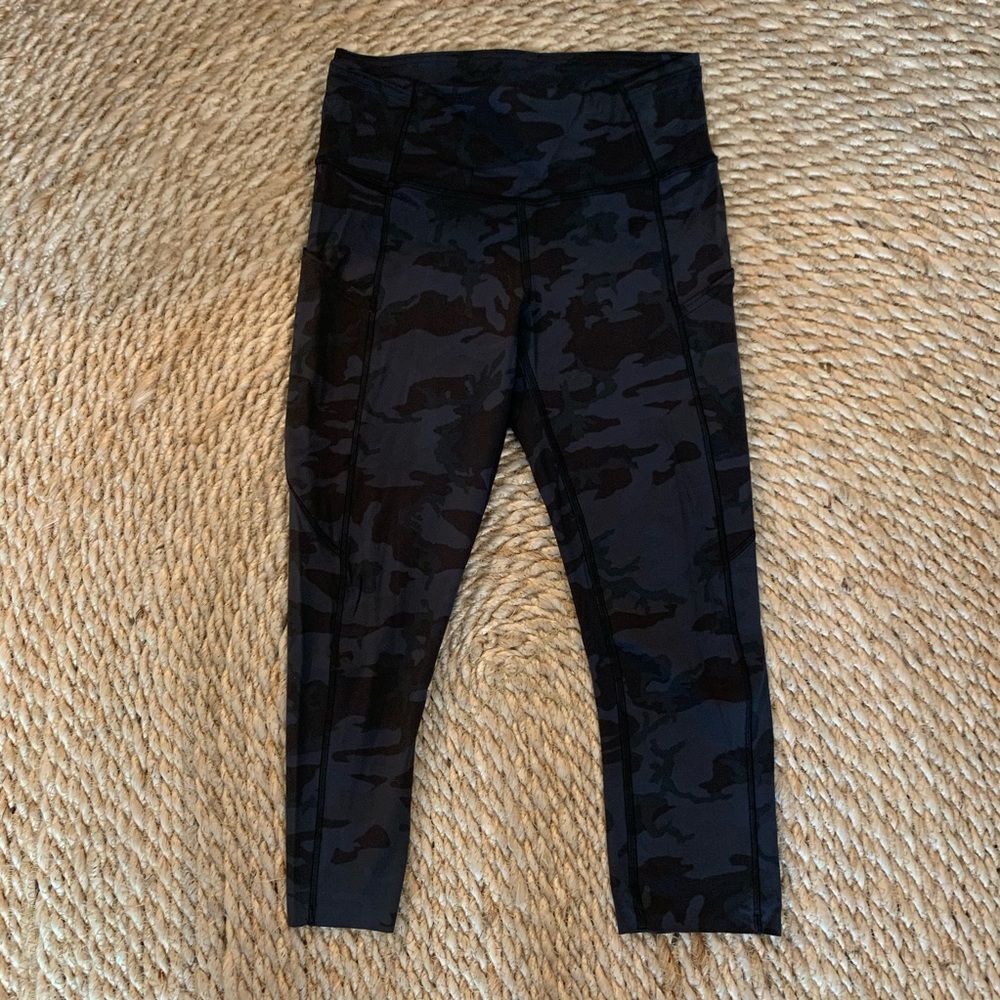 Lululemon Fast and Free Cropped Leggings